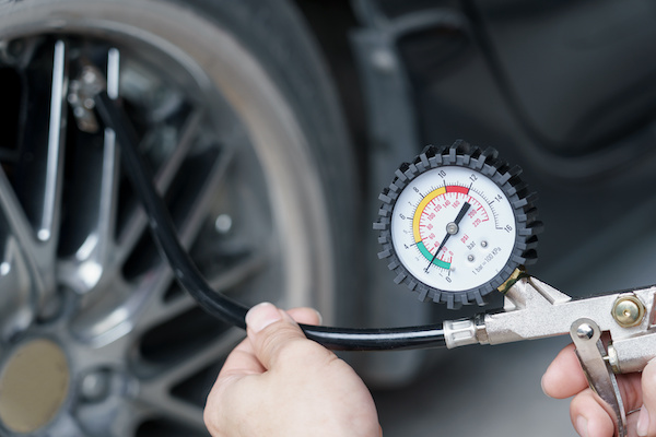 How Tire Pressure and Temperatures Rise Together